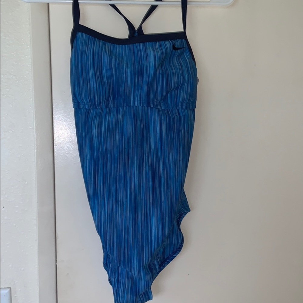One piece kini